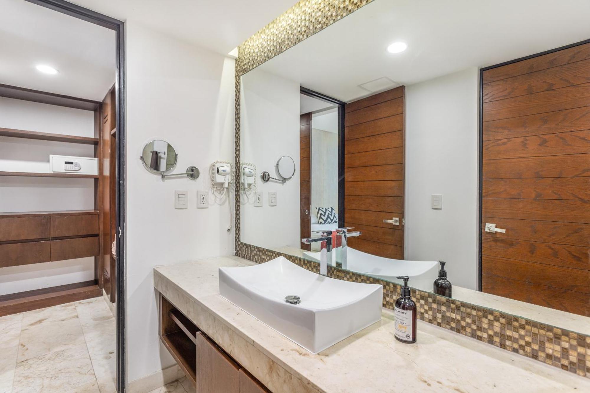 Anah Luxury Condos Playa del Carmen Exterior photo